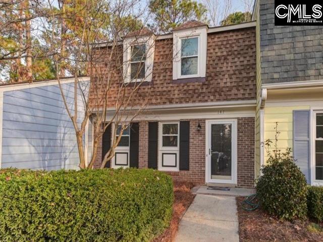 Primary Photo - 147 West Ct