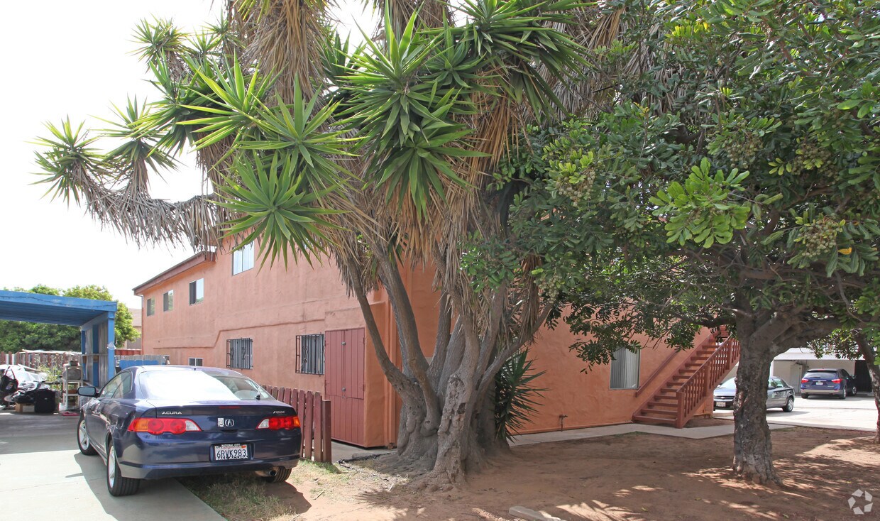 Foto del edificio - 619 11th St
