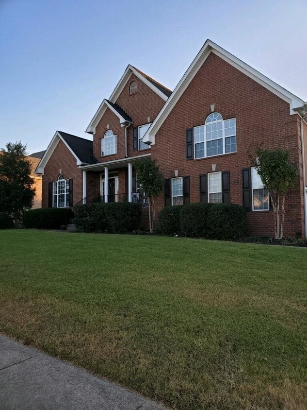 184 Wynbrooke Trace, Hendersonville, TN 37075 House Rental in