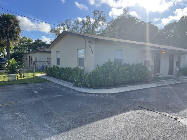 Building Photo - 2949 Avenue J