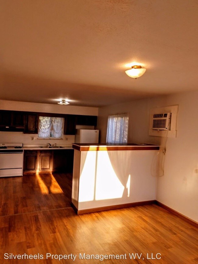 Foto del edificio - 2 br, 1 bath House - 2706 Lenore Street