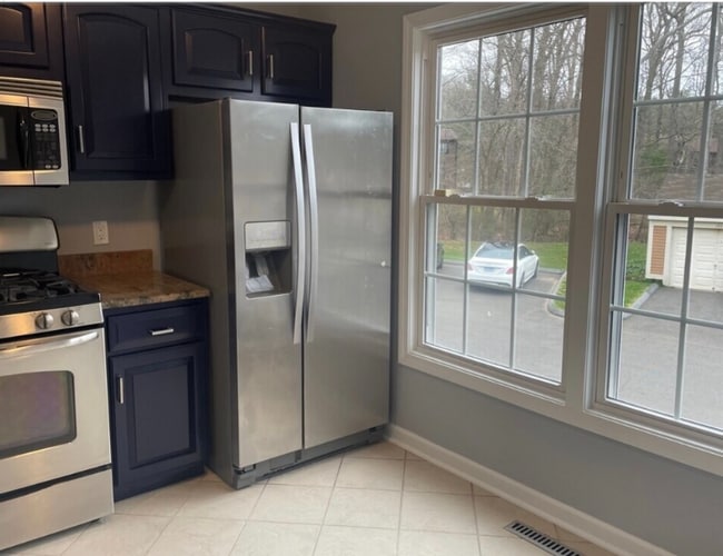 Building Photo - 173 Foxbridge Village Rd