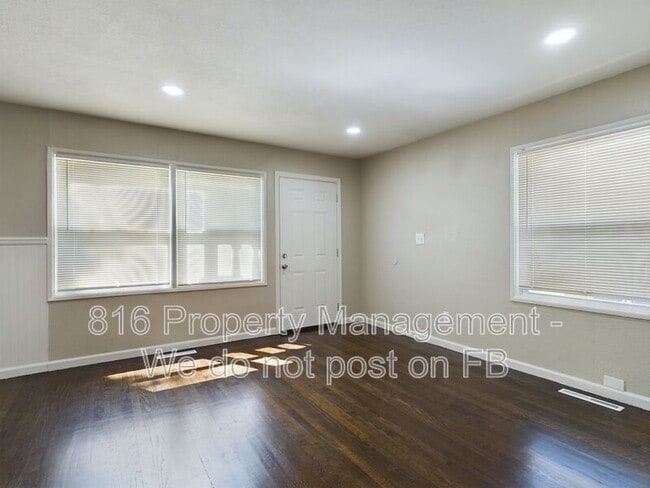 Foto del edificio - 4535 Lister Ave