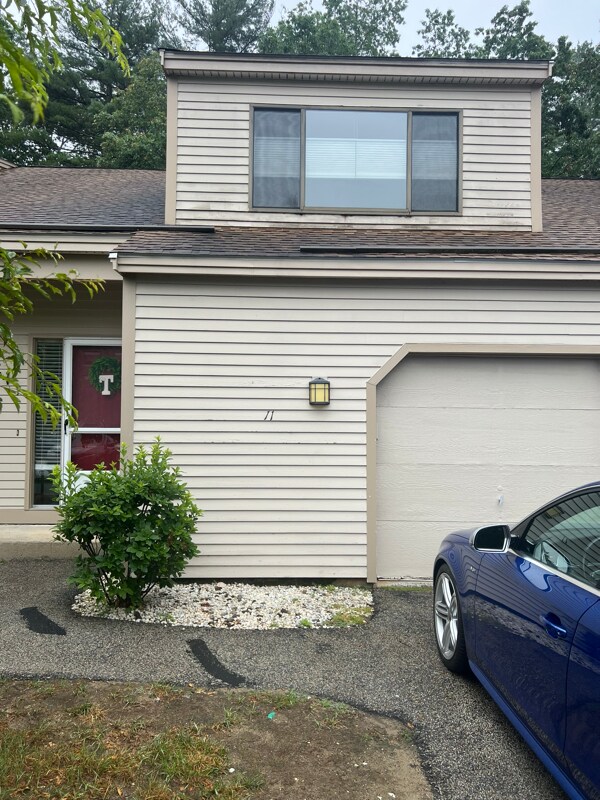 Primary Photo - 11 Indian Rock Rd