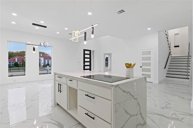 Building Photo - 9726 Sunset Dr