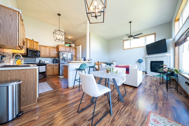 Building Photo - 18904 Inca Ave