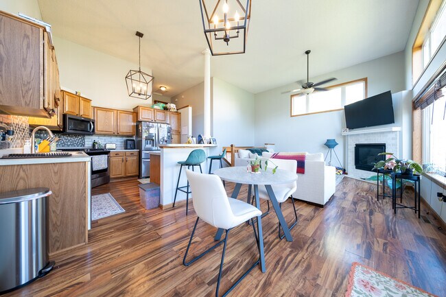 Foto del edificio - 18904 Inca Ave