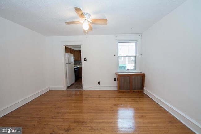 Foto del edificio - 7252 Lamport Rd