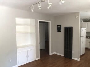 Building Photo - 2606 Barbee St