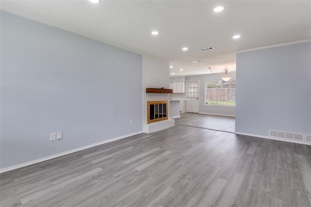 Building Photo - 505 Storrs St