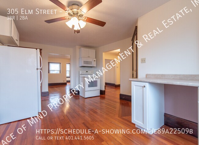 Building Photo - Beautifully Well-Maintained 3 Bedrooms w/ ...