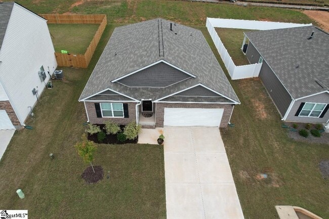 Building Photo - 3045 Hickory Rdg Trl