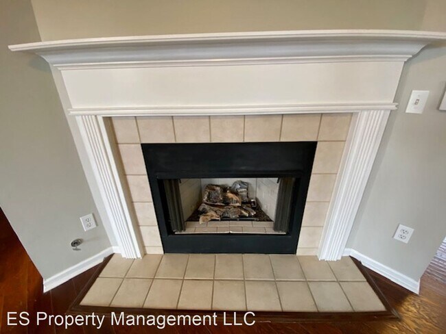 Building Photo - 5 br, 3.5 bath House - 5408 Pelham Way