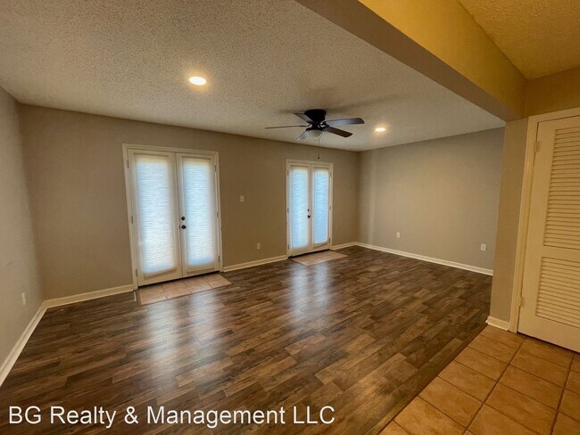 Foto del edificio - 3 br, 1.5 bath House - 6 Trillium Triangle`