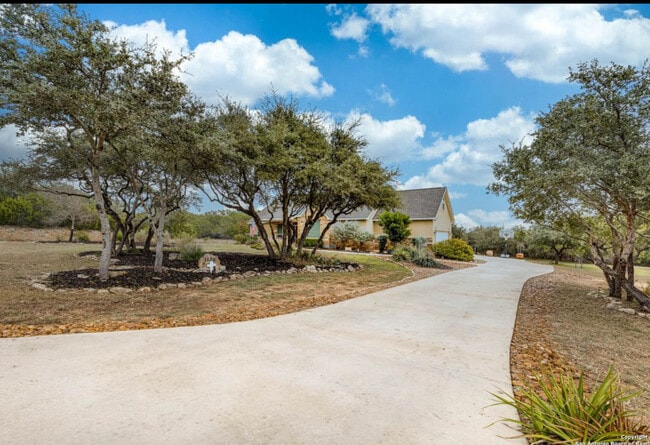 Building Photo - 1126 Ensenada Dr