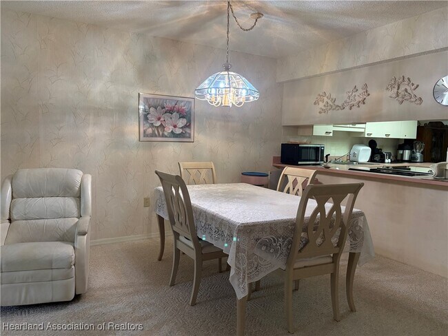 Building Photo - 5762 Matanzas Dr