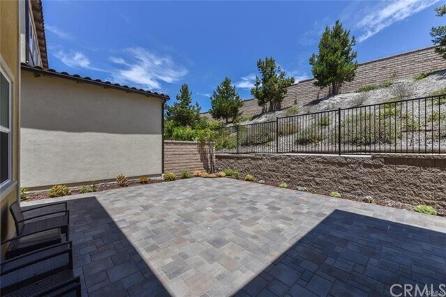 Building Photo - 315 Pinnacle Dr