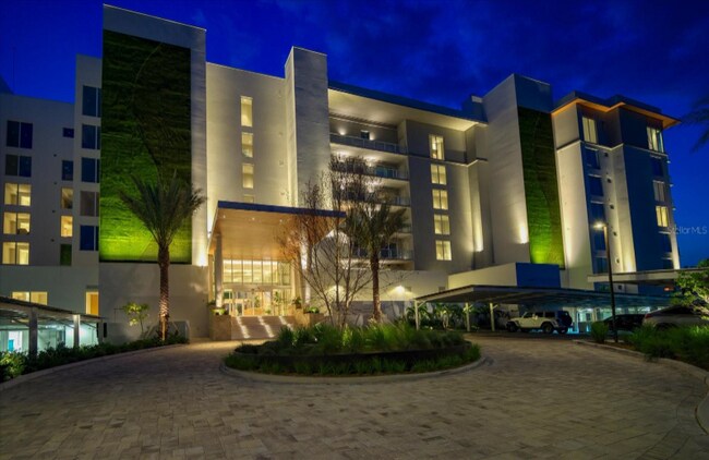 Foto del edificio - 1020 Sunset Point Rd