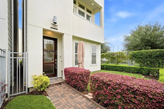 Foto del edificio - 3131 Leeland St