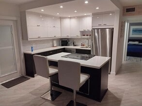 Building Photo - 2811 NE 51st St