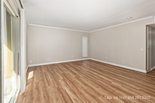 Foto del edificio - 17105 W Bernardo Dr