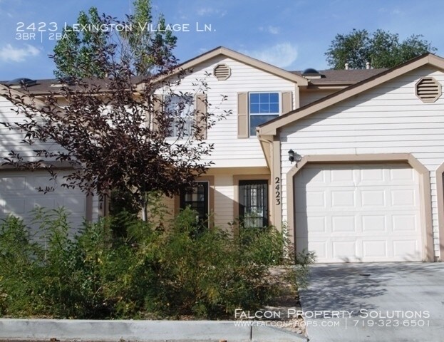 Foto principal - 2423 Lexington Village Ln