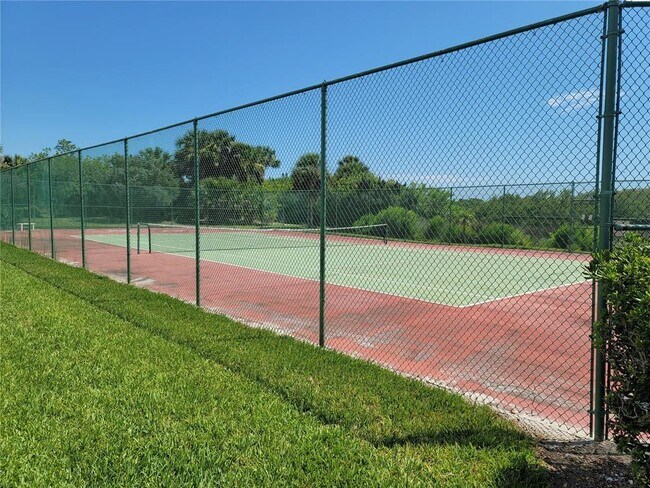 Foto del edificio - 1011 Ocean Marina Dr