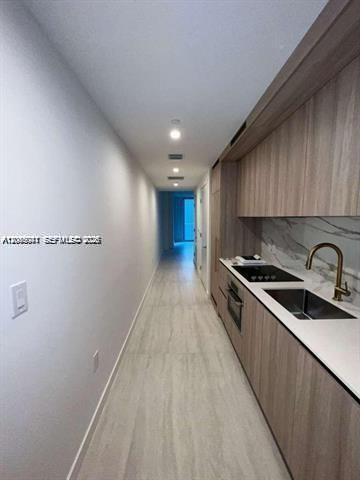 Foto del edificio - 77 SE 5th St