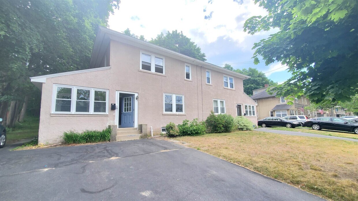 Primary Photo - 23 Beech St