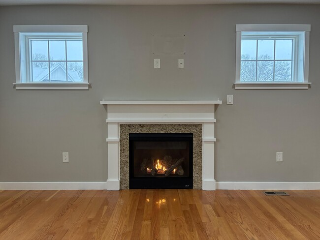 Building Photo - 4 Craftsman Ct