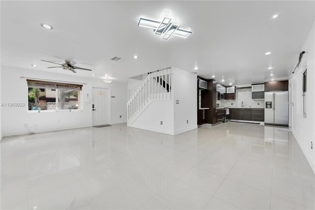 Foto del edificio - 9646 SW 151 Ave