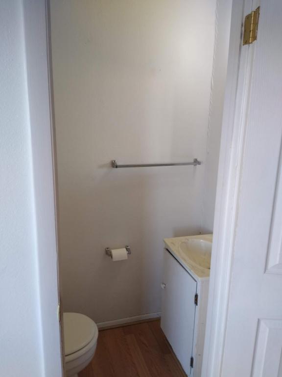 Building Photo - 1822 MacTavish Ct #5