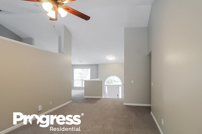 Foto del edificio - 3073 Lee Rd SW
