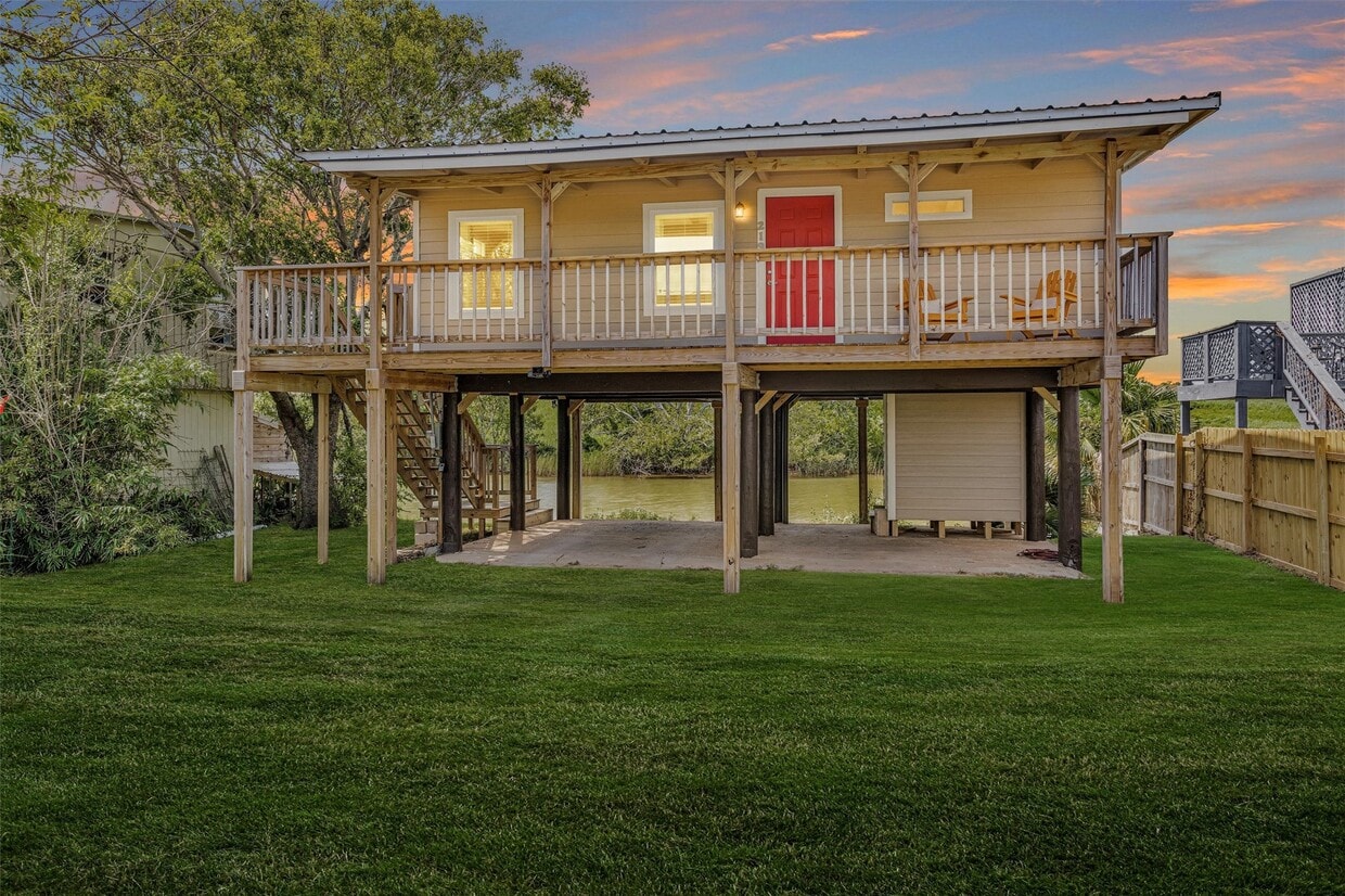 Foto principal - 219 Leeward Way