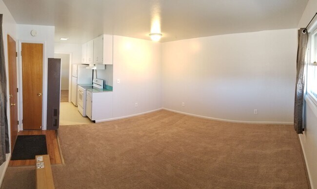 Foto del edificio - 429 E Pine St