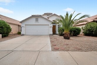 Building Photo - 9451 E Pine Valley Rd