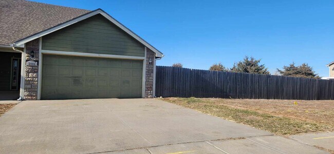 Foto del edificio - Spacious Home for Rent