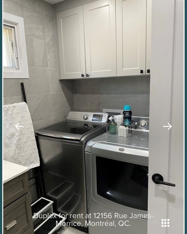 Photo du bâtiment - 12156 Rue James-Morrice