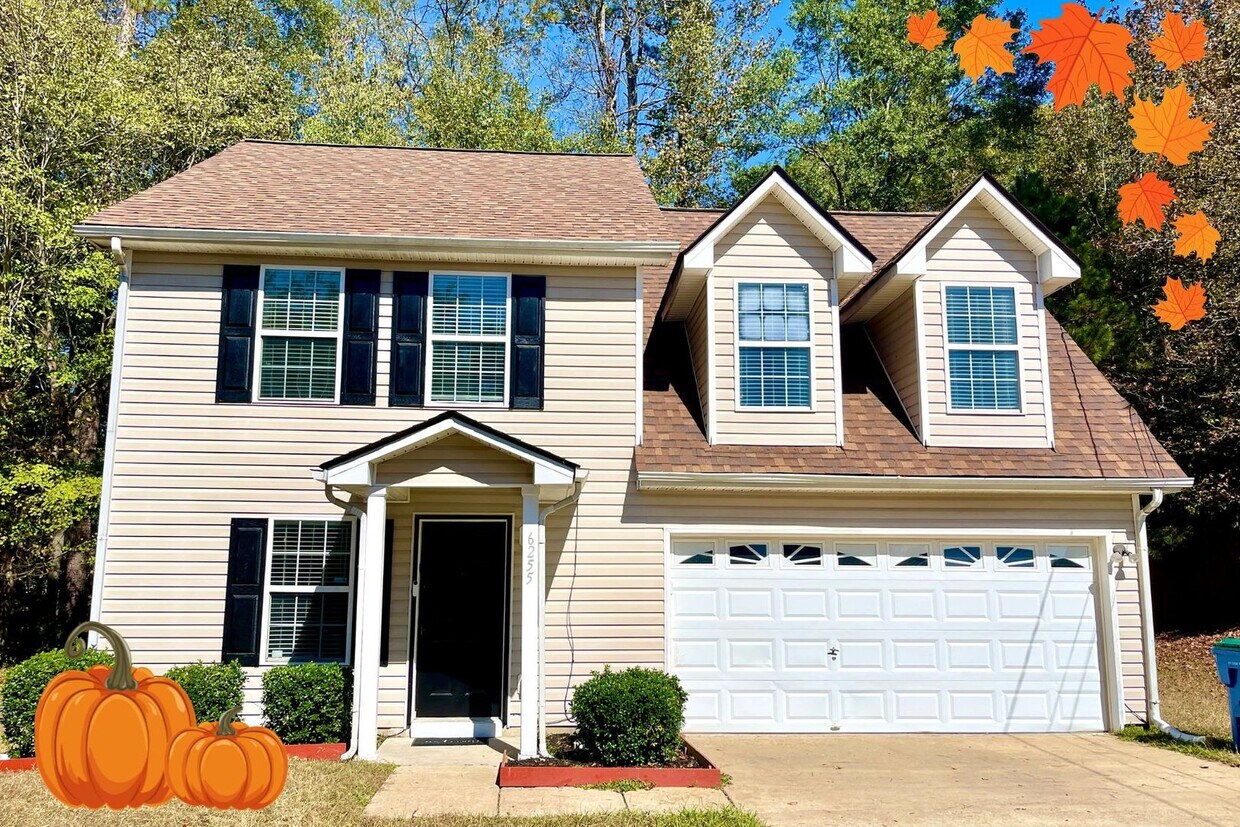 Primary Photo - Welcome to this charming 3-bedroom, 3-bath...