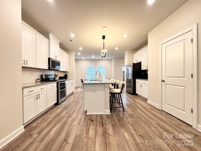 Foto del edificio - 4513 Millennium Ave