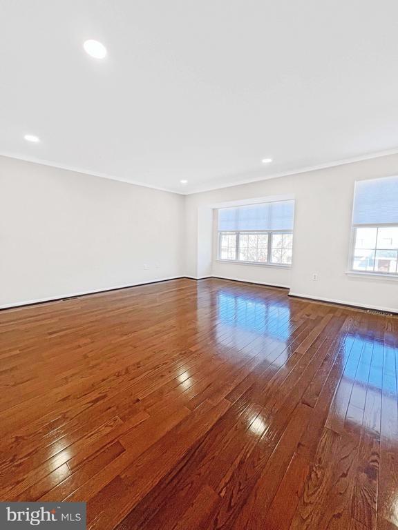 Foto del edificio - 18200 Paladin Dr