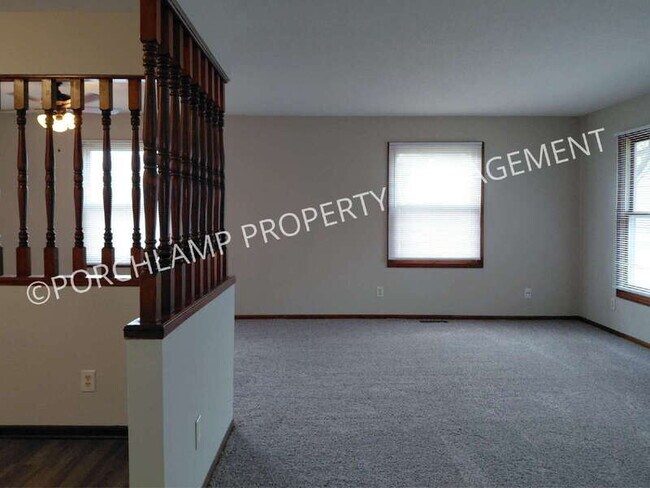 Foto del edificio - 3142 Kalamazoo Ave SE