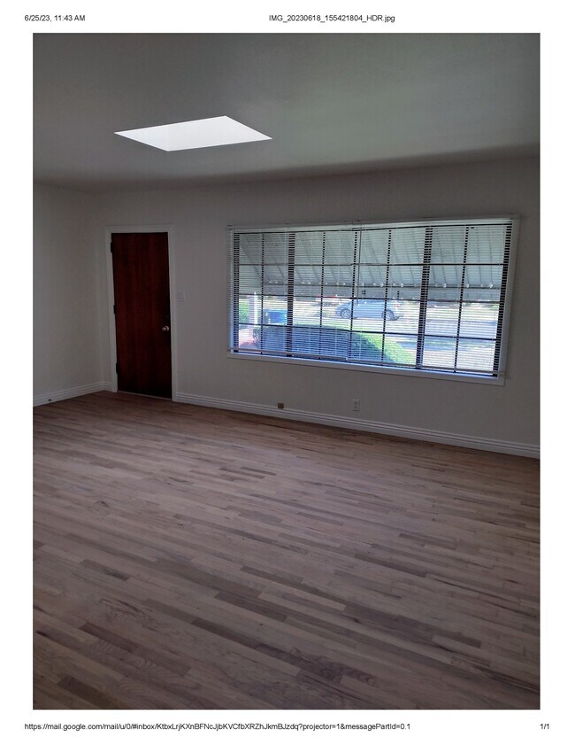 LIVING ROOM - 1457 W 187th St
