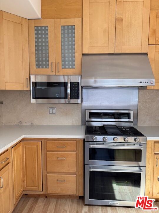 Foto del edificio - 4351 Allott Ave