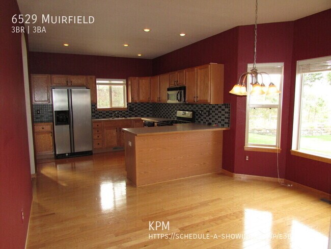 Foto del edificio - 6529 Muirfield-