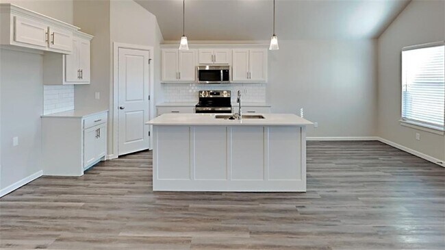 Foto del edificio - 491 Hardesty Dr