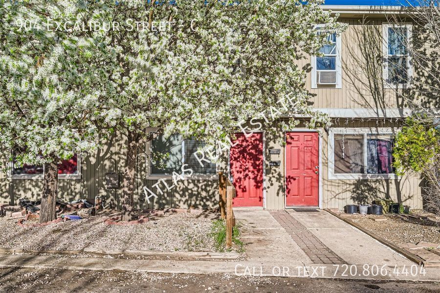 Primary Photo - Recently Updated Centrally Located 2bd/1.5...