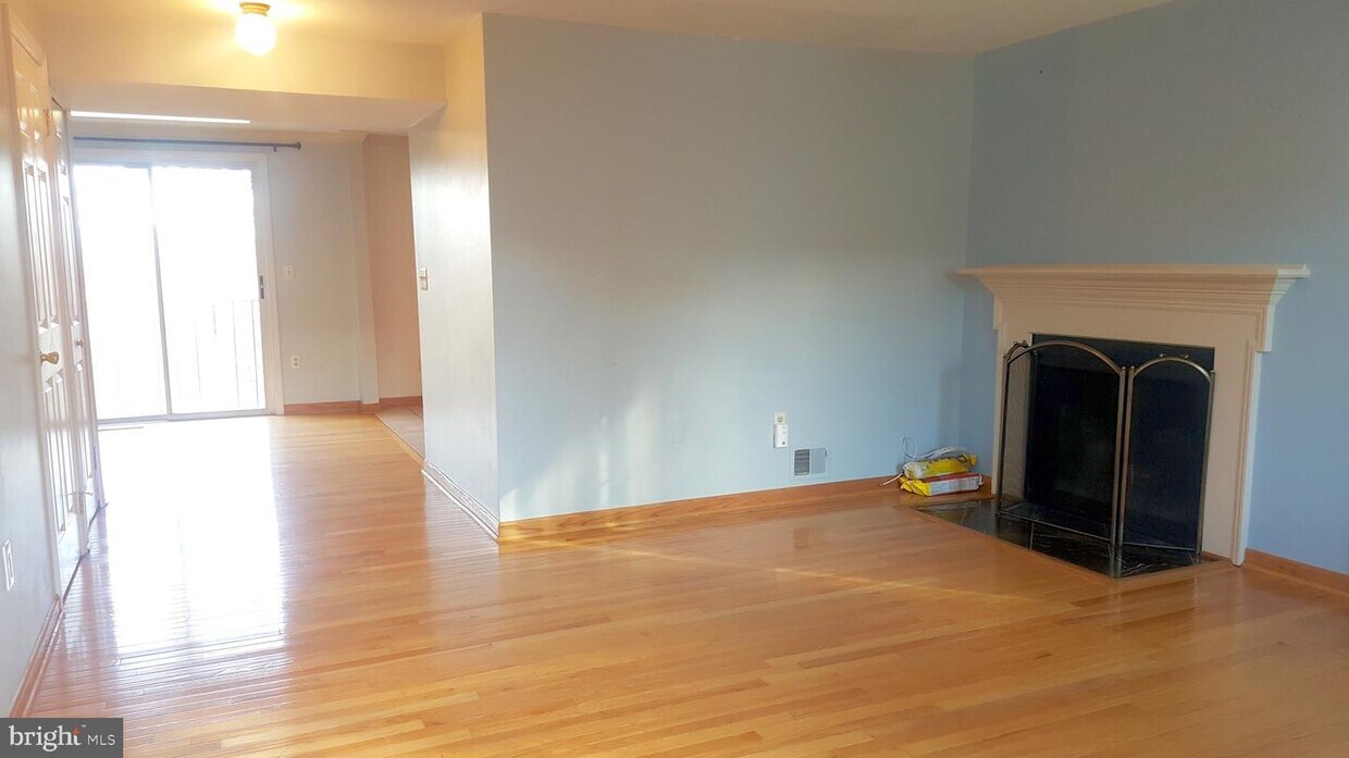 Foto principal - 15 Mercer Ct