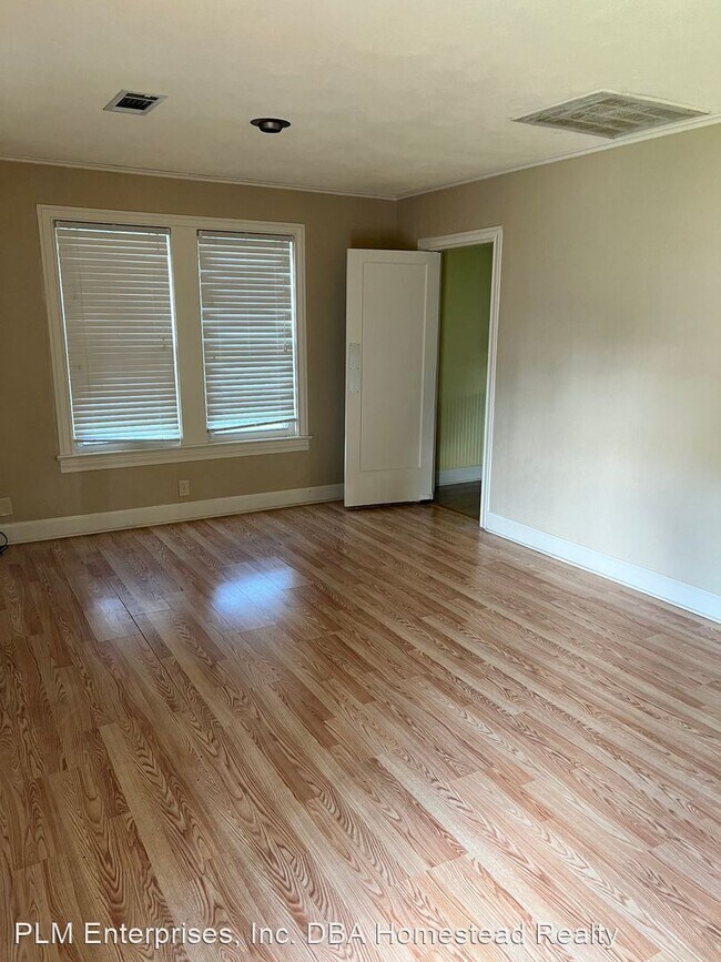 Foto del edificio - 3 br, 2 bath House - 1336 W Lucas Dr.
