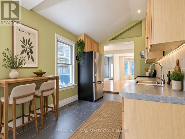 Photo du bâtiment - 193 Boulton Ave